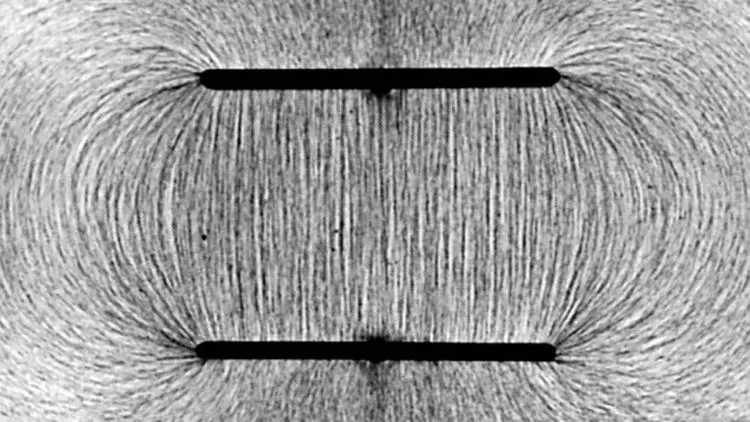 Energy Content and Electromagnetic Force