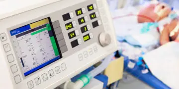 Lung Ventilators and Medical Monitoring Equipment Live Support from Tantalum Capacitors